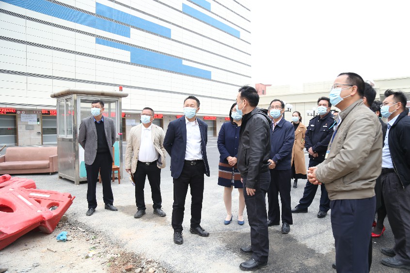 1【标题】镇领导到大朗医院督导建设工作 (4)~1.jpg