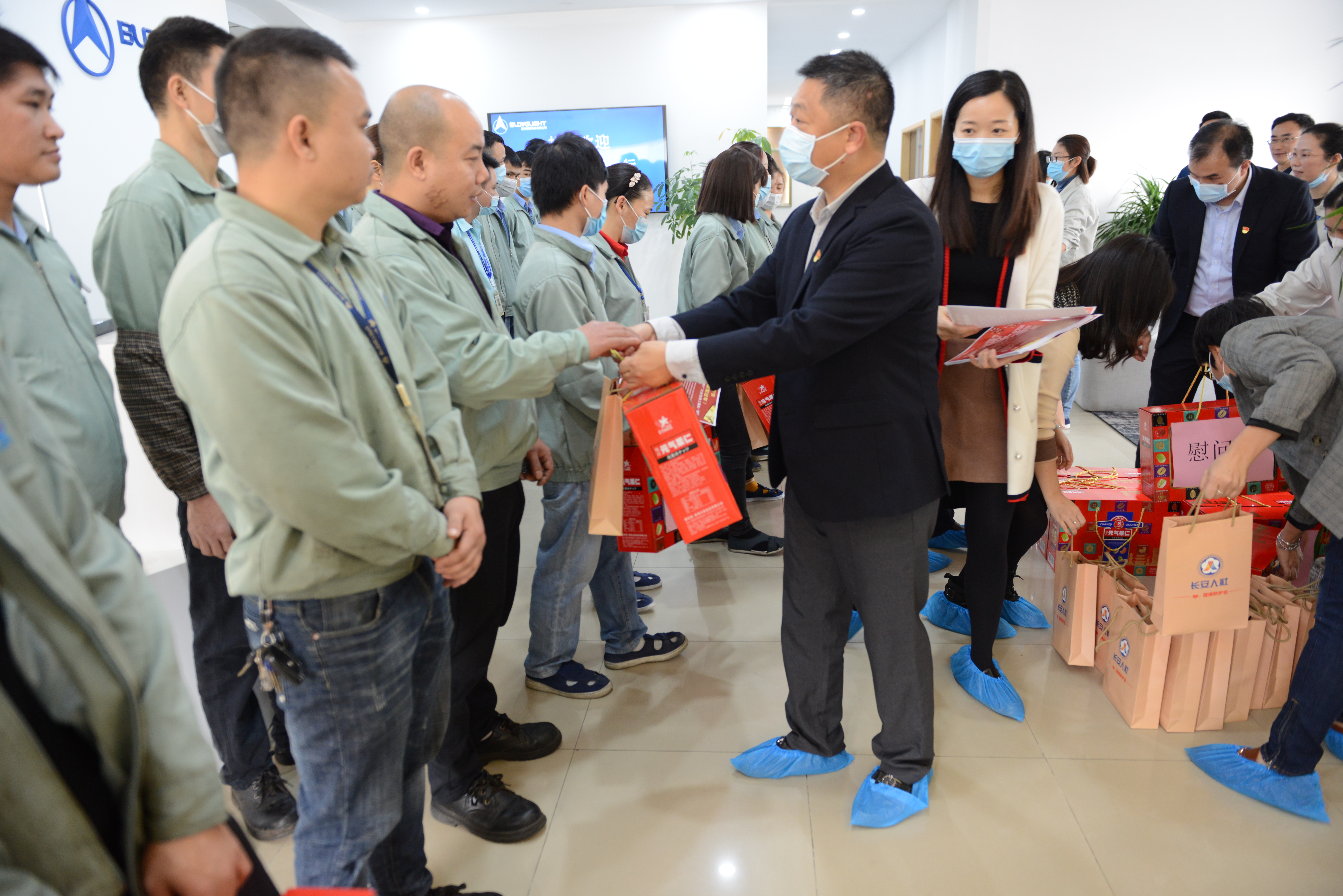 长安人社分局开展企业走访调研活动 (3).JPG