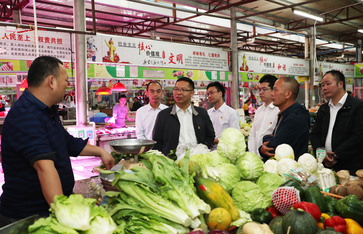 我镇开展春节节前食品安全督导检查.jpg