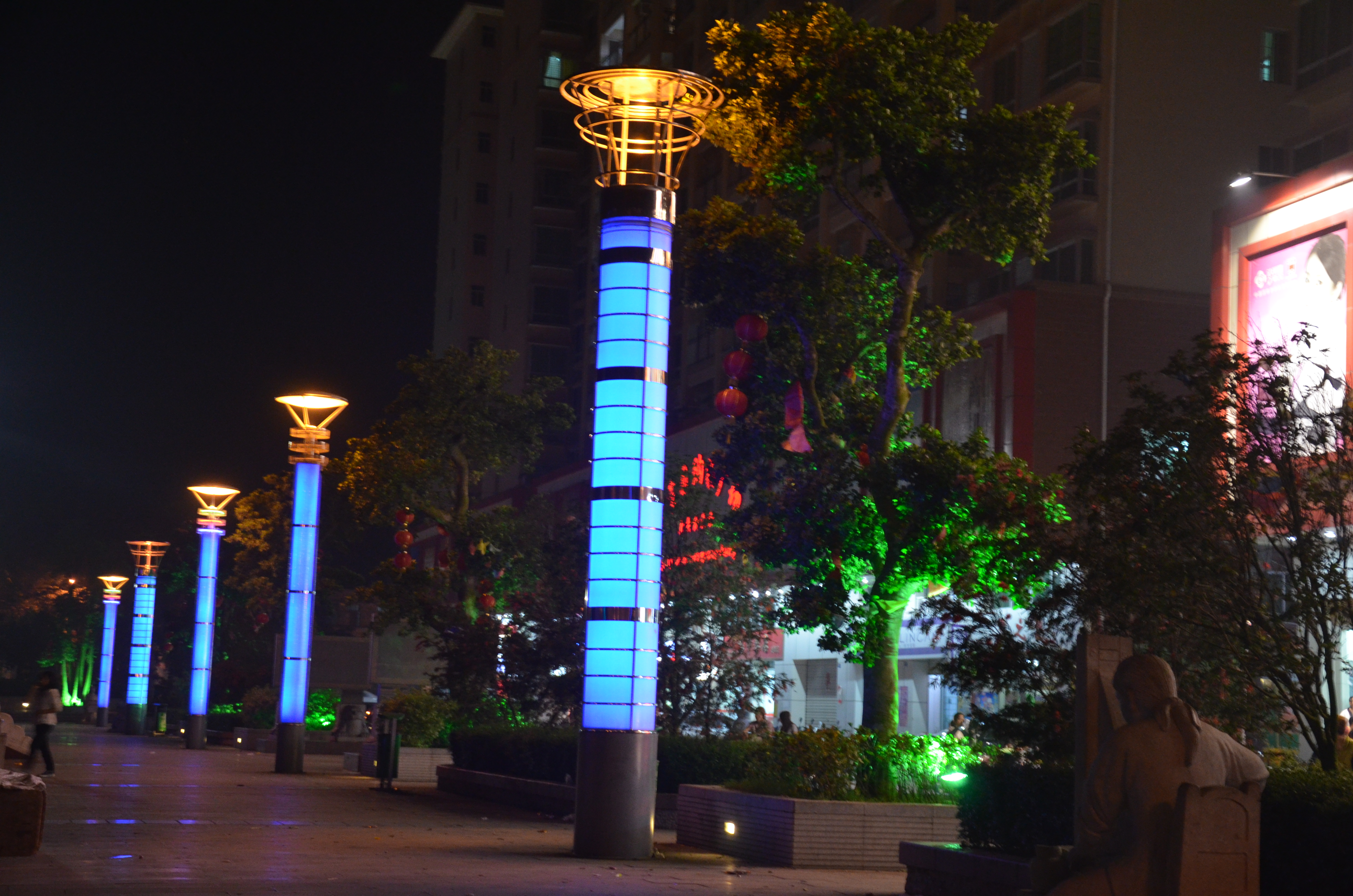 文化广场夜景2.JPG